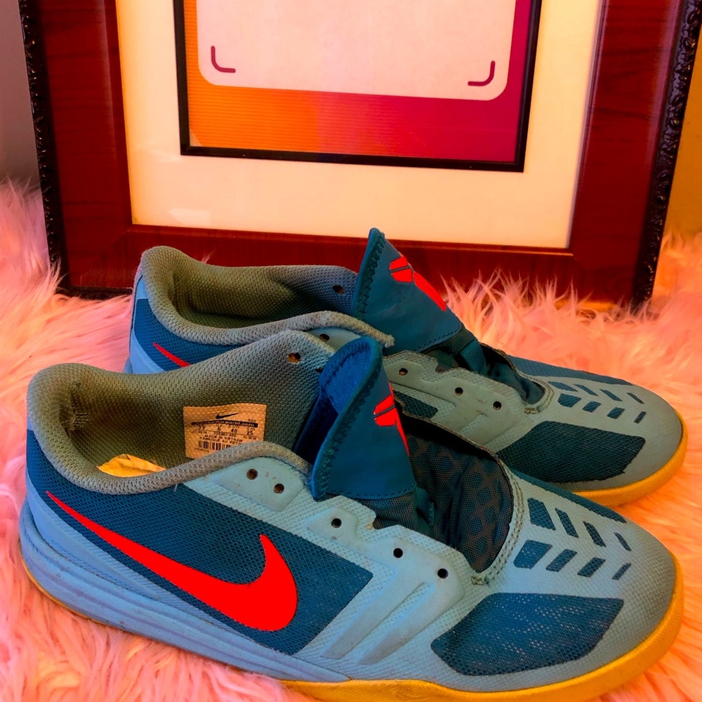 Kobe Bryant KB Mentality Clearwater GS sz 7y authentic